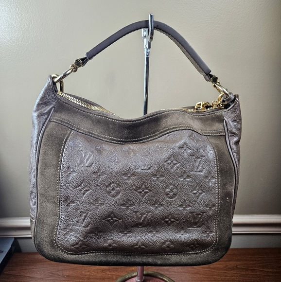 Auth Louis Vuitton Brown Audacieuse Empreinte Suede Leather MM - Picture 3 of 13